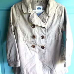 Girls OLD NAVY trench coat. EUC